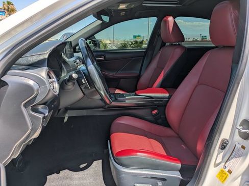 Used 2021 Lexus IS 300 w/ Comfort Package RWD image 13