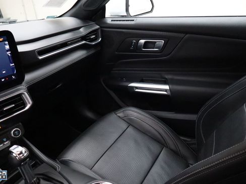 Used 2024 Ford Mustang GT Premium image 23