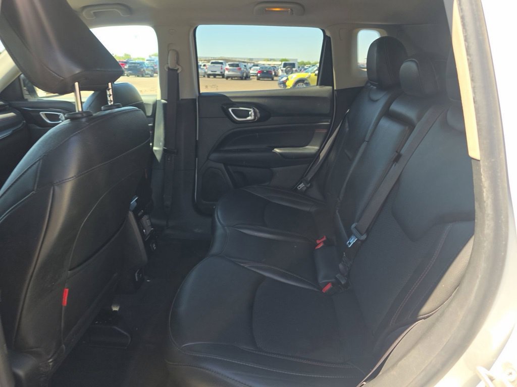 Used 2022 Jeep Compass Trailhawk AWD/4WD image 5
