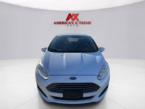 Used 2014 Ford Fiesta Titanium FWD image 9