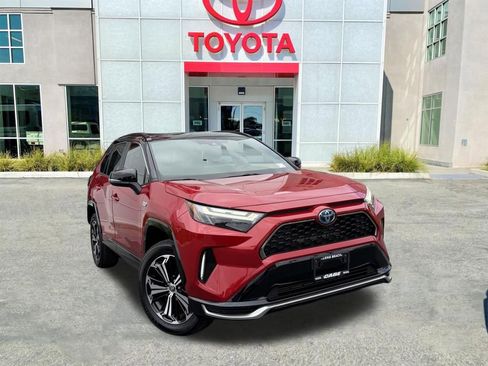Used 2023 Toyota RAV4 XSE w/ Weather Package AWD/4WD image 2