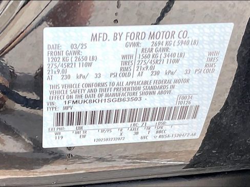 Used 2025 Ford Explorer ST-Line w/ ST-Line Street Pack AWD/4WD image 66