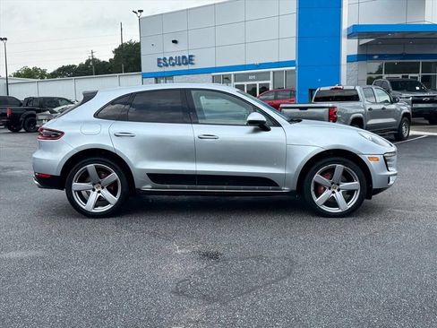 Used 2016 Porsche Macan S AWD/4WD image 2
