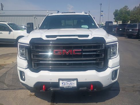 Used 2023 GMC Sierra 2500 AT4 w/ AT4 Premium Plus Package AWD/4WD image 3