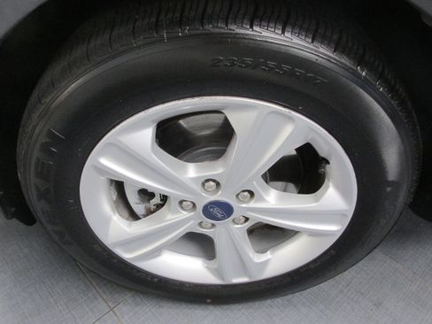 Used 2014 Ford Escape SE w/ Equipment Group 201A image 14