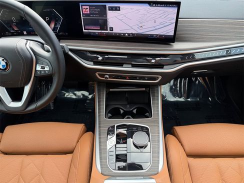 Certified 2024 BMW X5 xDrive40i w/ Parking Assistance Package image 11