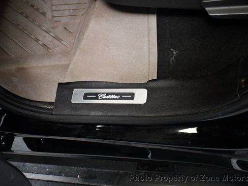 Used 2015 Cadillac Escalade Premium image 24