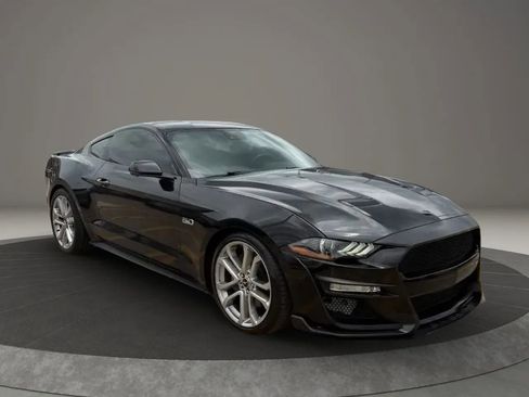 Used 2022 Ford Mustang GT Premium w/ Equipment Group 401A RWD image 3