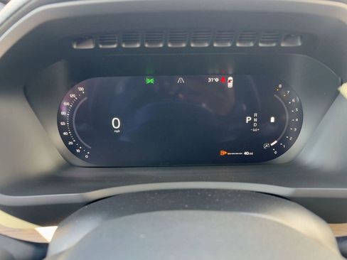 New 2026 Volvo XC90 B6 Plus w/ Protection Package Premier image 18