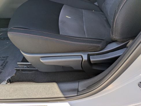 Used 2021 Nissan Sentra SR image 22
