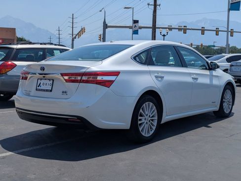 Used 2015 Toyota Avalon XLE Premium FWD image 4