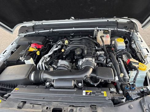 Certified 2022 Jeep Wrangler Unlimited Sport image 33