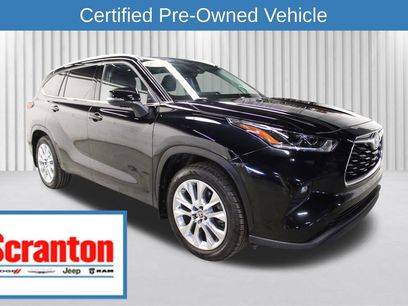 Used 2023 Toyota Highlander Limited