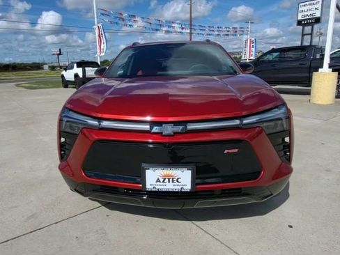 Used 2024 Chevrolet Blazer EV RS image 3