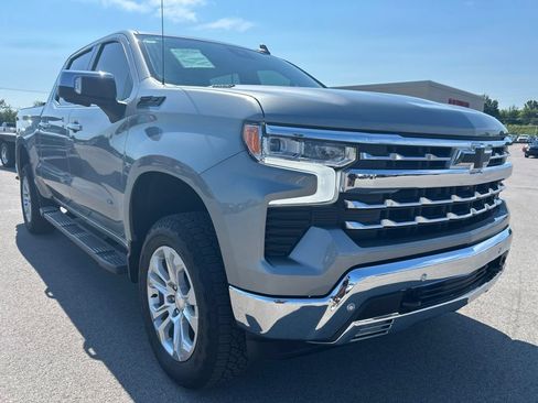 Used 2025 Chevrolet Silverado 1500 LTZ AWD/4WD image 1
