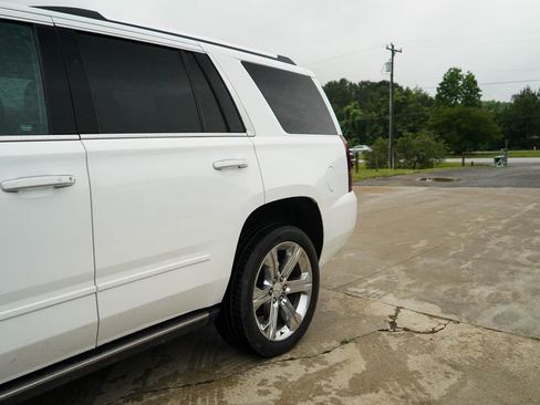 Used 2019 Chevrolet Tahoe Premier w/ Premier Plus Edition AWD/4WD image 23