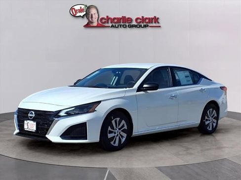 New 2025 Nissan Altima 2.5 S image 1