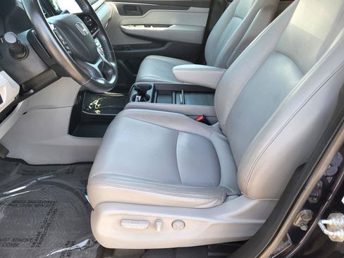Used 2018 Honda Odyssey EX-L image 21