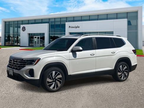 New 2026 Volkswagen Atlas SEL image 1