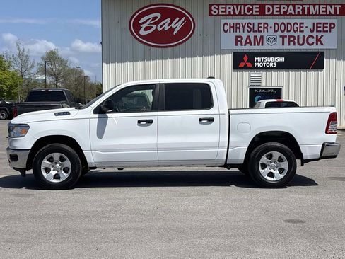 Used 2024 RAM 1500 Tradesman AWD/4WD image 2
