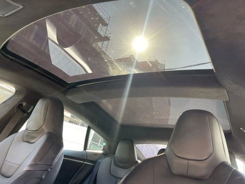 Used 2017 Tesla Model S 75 image 11
