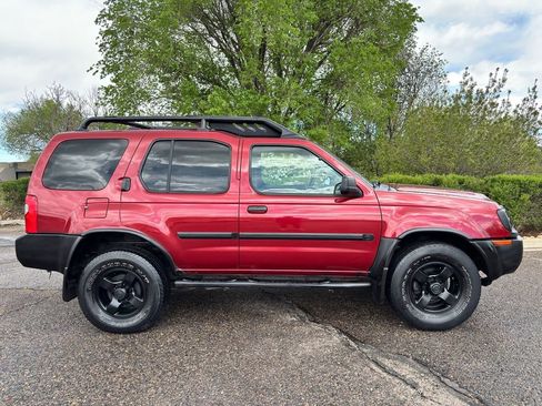 Used 2004 Nissan Xterra XE AWD/4WD image 4