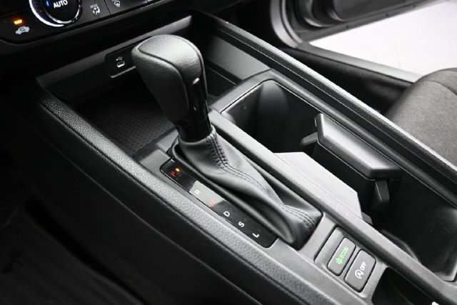 Used 2025 Honda Accord SE image 13