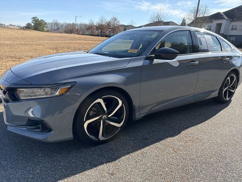 Used 2022 Honda Accord Sport Special Edition image 5