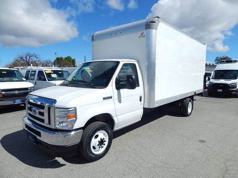 Used 2021 Ford E-450 and Econoline 450 Super Duty w/ Power Windows & Locks Group image 1