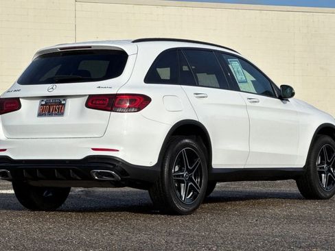 Used 2022 Mercedes-Benz GLC 300 4MATIC image 4