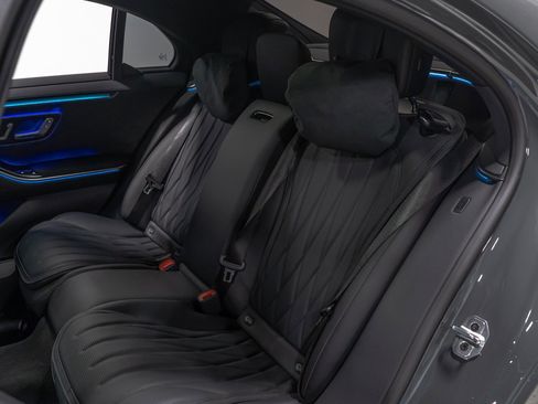 Used 2025 Mercedes-Benz S 63 AMG S image 64