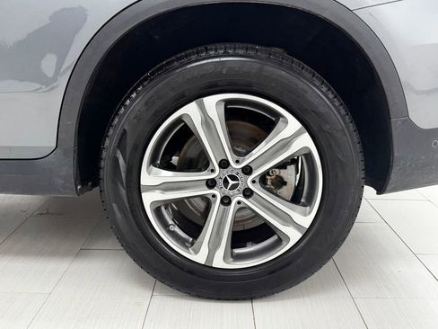 Used 2018 Mercedes-Benz GLC 300 GLC 300 image 42