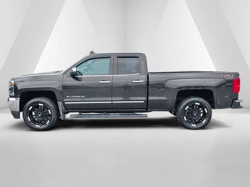 Used 2018 Chevrolet Silverado 1500 LTZ w/ Sport Package AWD/4WD image 4