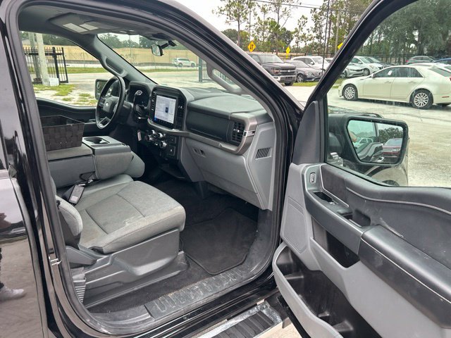 Used 2025 Ford F150 XLT w/ Equipment Group 301A Standard RWD image 9