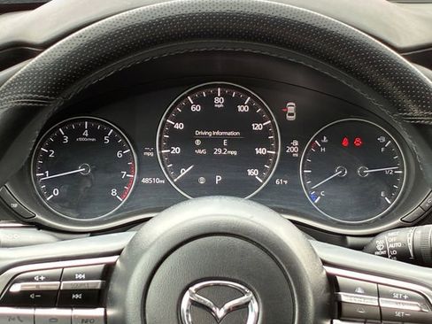 Used 2020 MAZDA MAZDA3 AWD Sedan w/ Preferred Package image 23