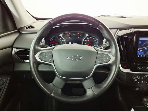 Used 2021 Chevrolet Traverse RS FWD image 16