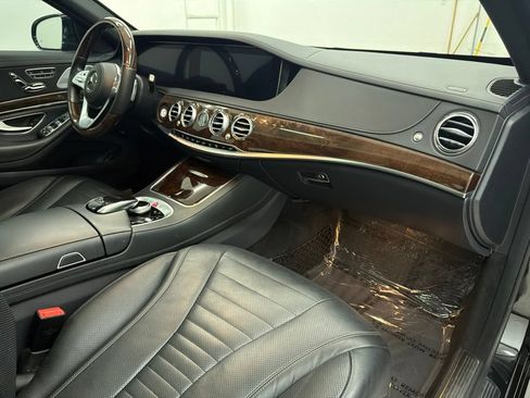 Certified 2019 Mercedes-Benz S 560 4MATIC Sedan image 28