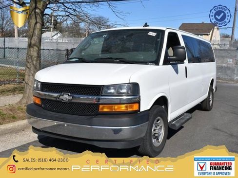 Used 2023 Chevrolet Express 3500 LT w/ LT Preferred Equipment Group RWD image 1
