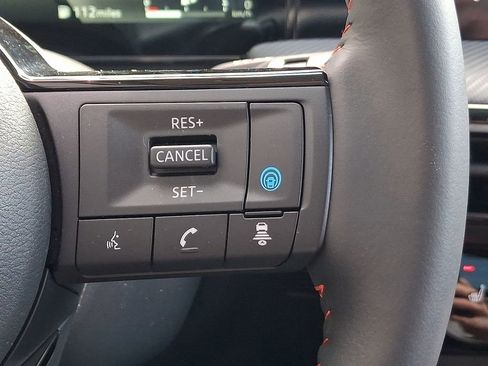 Used 2025 Nissan Kicks SR w/ SR Premium Package AWD/4WD image 23