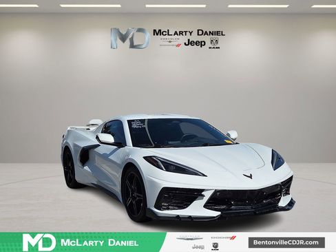 Used 2024 Chevrolet Corvette Stingray Preferred Cpe w/ Z51 Performance Package RWD image 1