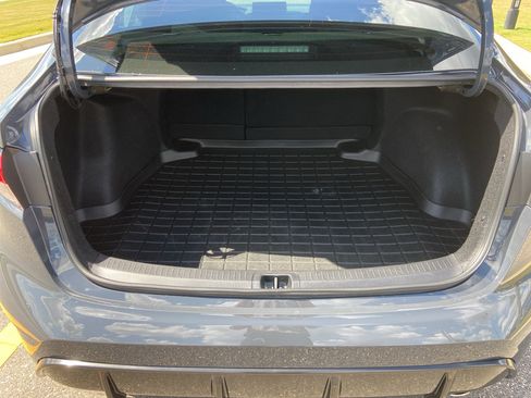 Used 2024 Toyota Corolla SE image 32