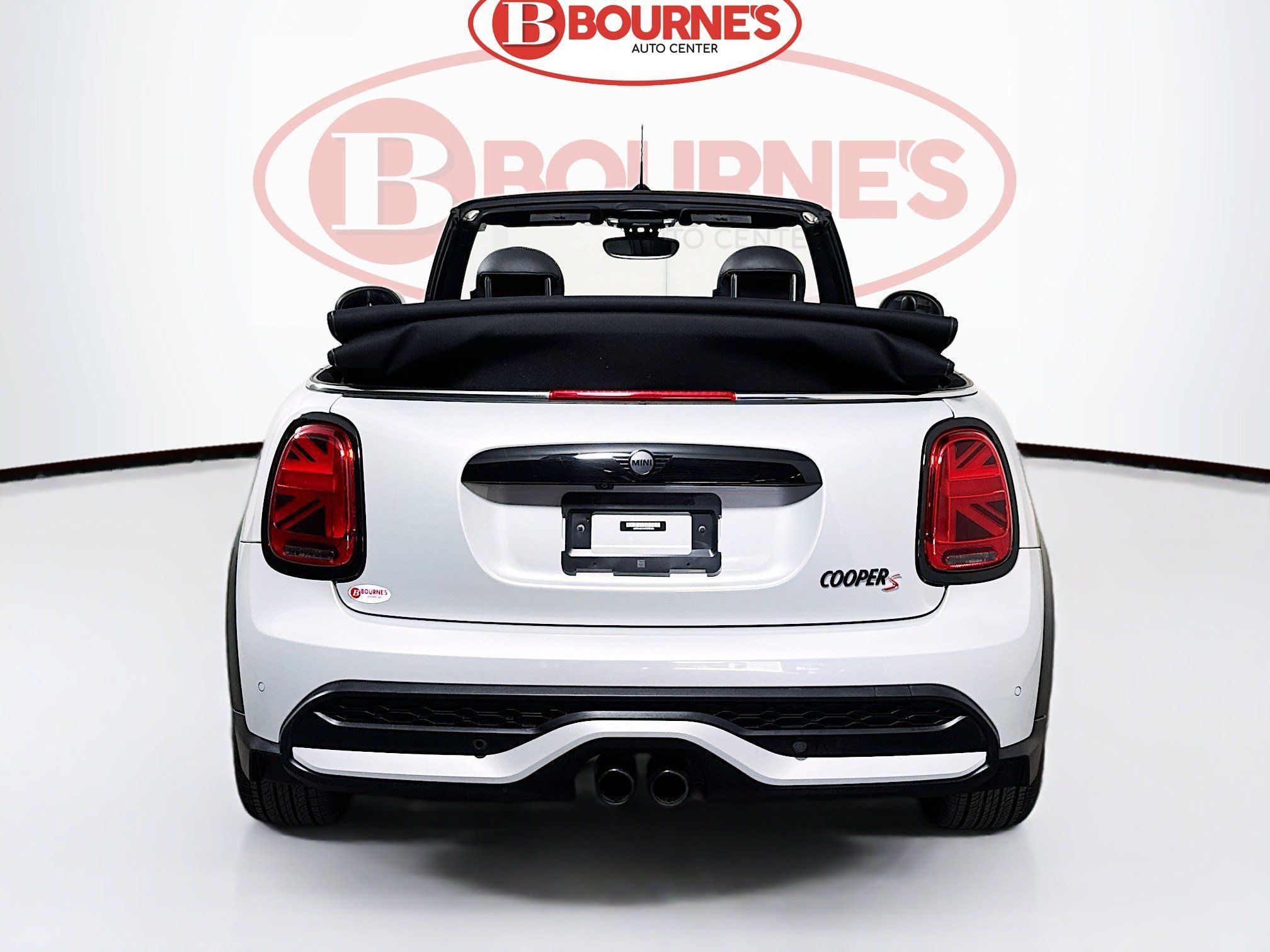 Used 2023 MINI Cooper S FWD image 9