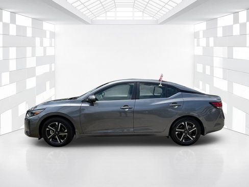 Used 2025 Nissan Sentra SV w/ Trunk Package FWD image 4