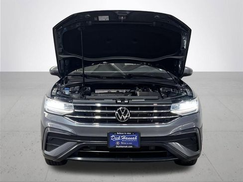 Used 2023 Volkswagen Tiguan SE FWD image 5