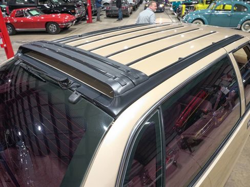 Used 1996 Chevrolet Caprice Classic image 20