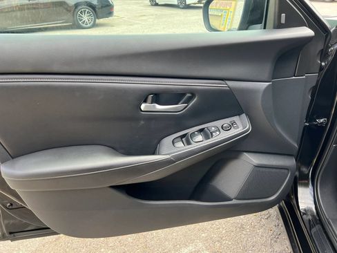 Used 2021 Nissan Sentra SV FWD image 19
