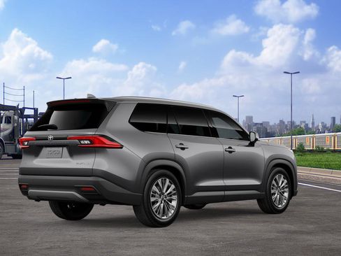 New 2026 Toyota Grand Highlander Platinum image 12
