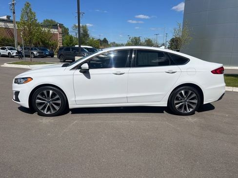Used 2020 Ford Fusion SE AWD/4WD image 7