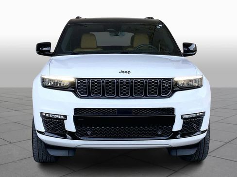Used 2023 Jeep Grand Cherokee L Summit AWD/4WD image 4