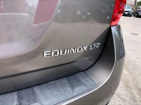 Used 2011 Chevrolet Equinox LTZ FWD image 28